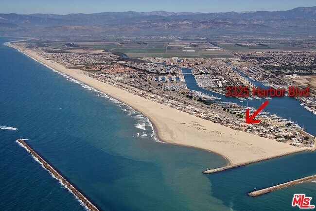 Foto del edificio - 3325 Harbor Blvd