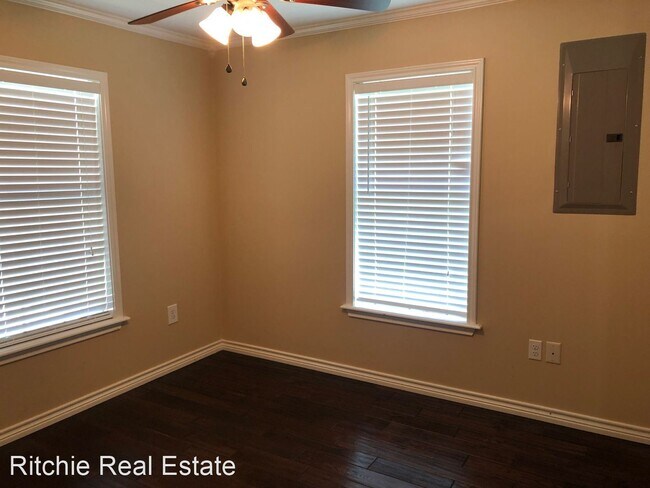 Foto del edificio - 2 br, 1 bath House - 700 Cypress Street