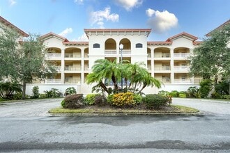 Building Photo - 7702 Lake Vista Ct