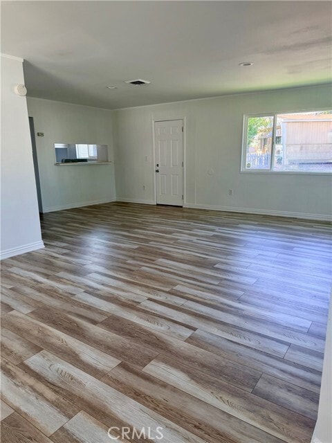 Building Photo - 2075 W Rialto Ave