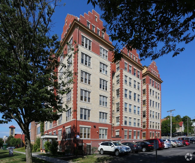 615 Building - Kasson Place Apartments