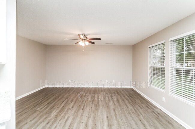 Foto del edificio - 12333 Stowe Acres Dr