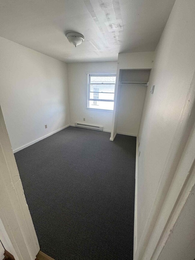 Building Photo - 149 Wood St