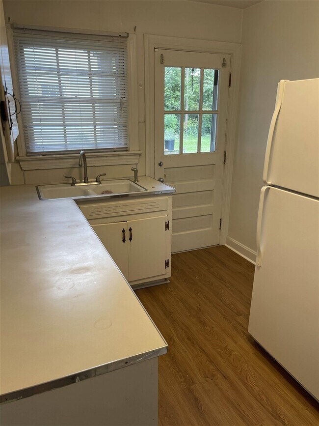 209 Churchill Ct, Elizabethtown, KY 42701 House Rental in