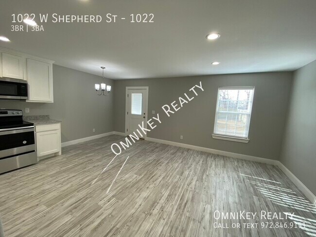 Foto del edificio - 1022 W Shepherd St