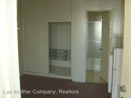 Building Photo - 1012 A Ave