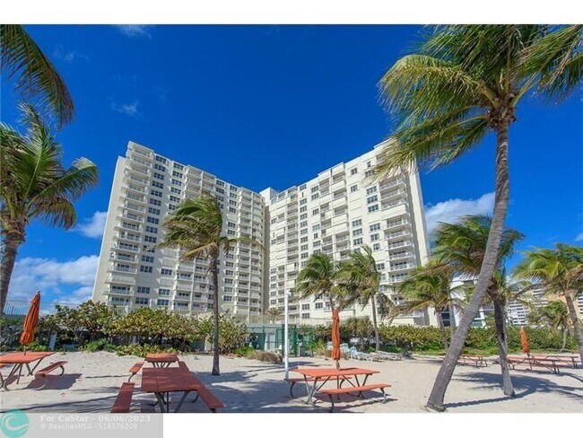Building Photo - 750 N Ocean Blvd