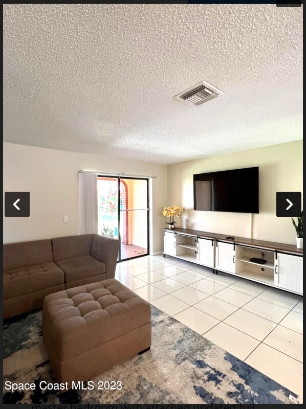 Building Photo - 161 San Juan Cir