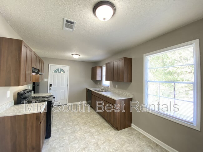 Building Photo - 4413 Zion St