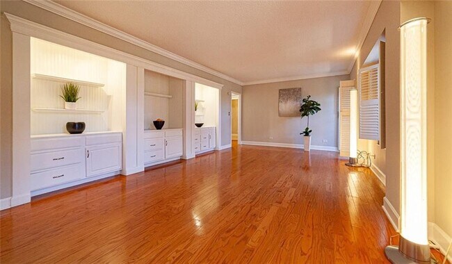 Foto del edificio - 3648 Peachtree Rd NE