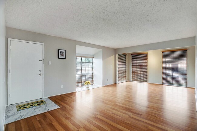 Foto del edificio - 12633 Memorial Dr