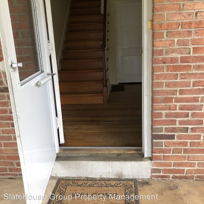 Building Photo - 3 br, 1 bath House - 214 Playground Dr WSTGE