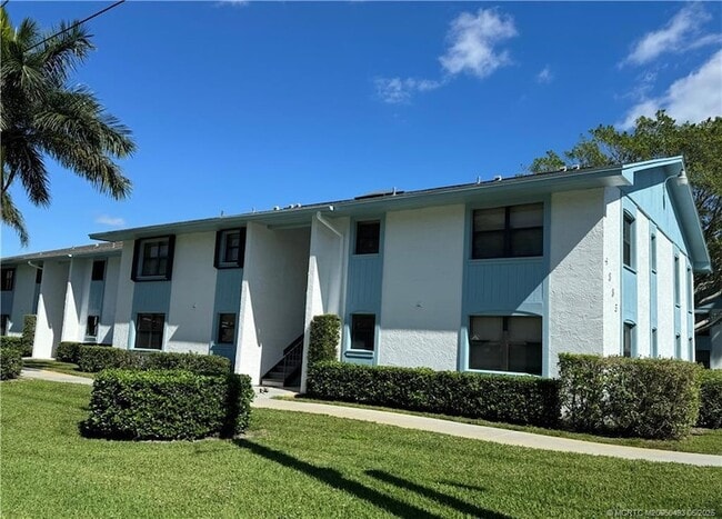 Foto del edificio - 4885 SE Capstan Ave