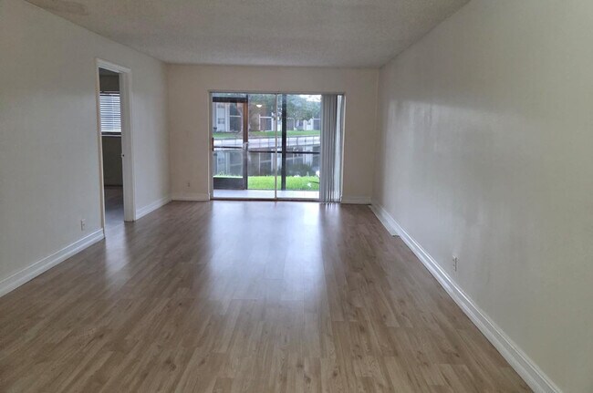 Foto del edificio - 7901 S Colony Cir