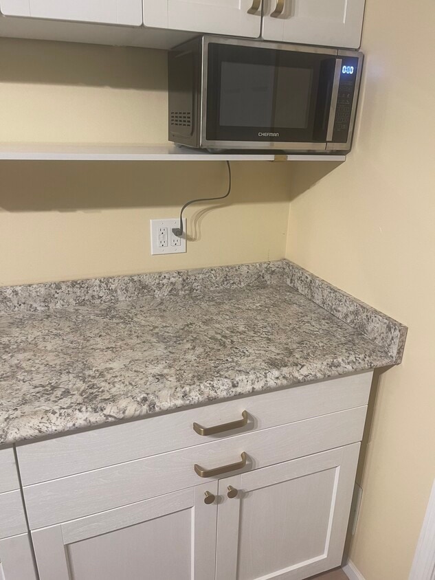 Foto principal - 3904 Everest Ln N