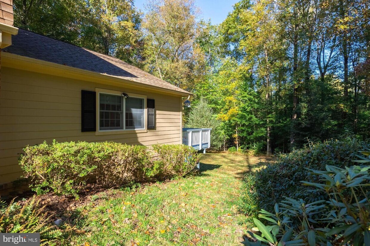 Primary Photo - 5946 One Penny Dr