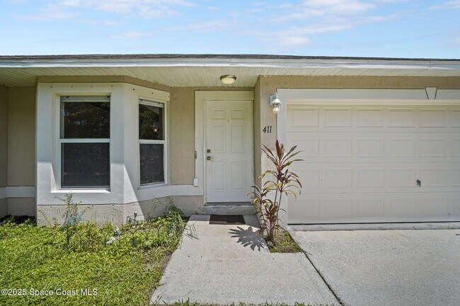 Foto del edificio - 411 Oceanside St