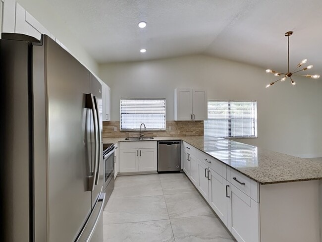 Building Photo - 1501 Cougar Ct