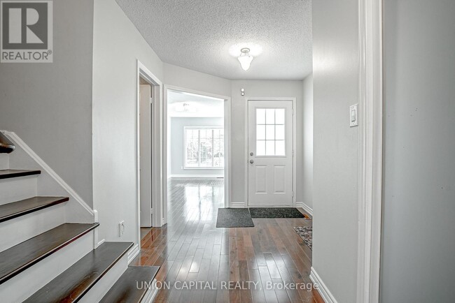 Building Photo - 123 Pinedale Gate