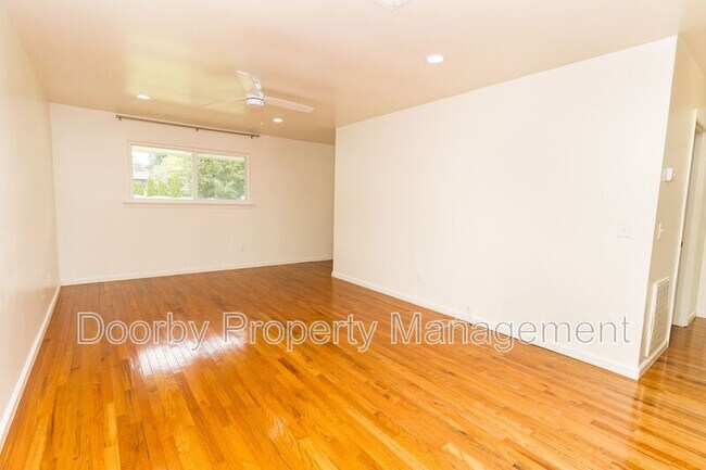 Foto del edificio - 4134 Bennett Rd