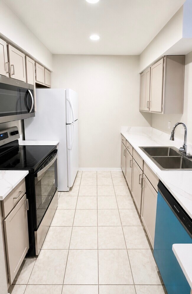 Foto del edificio - 4633 Wild Indigo St