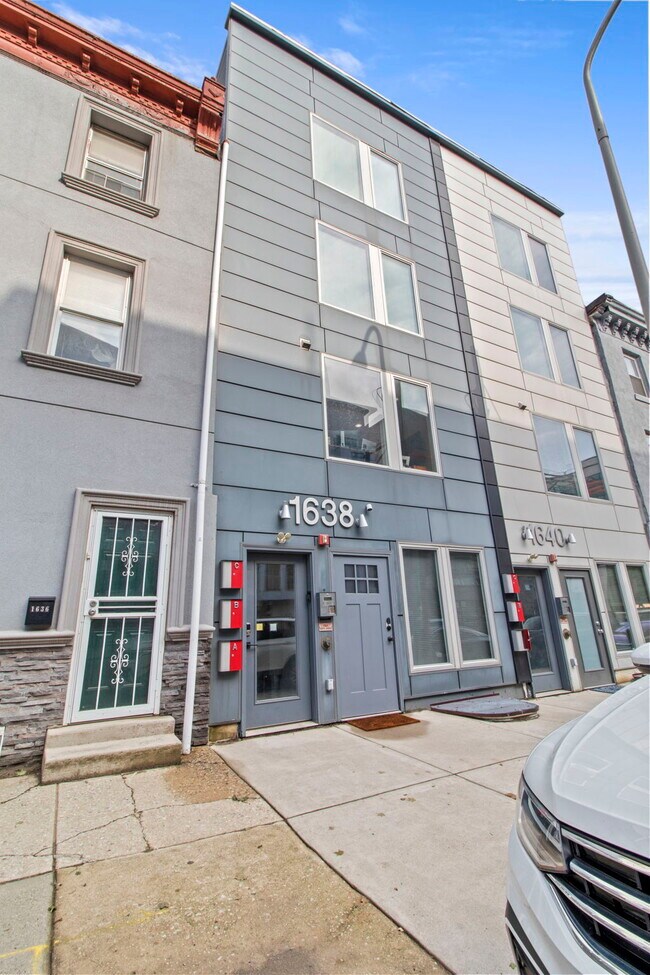 Foto del edificio - 1638 N 2nd St