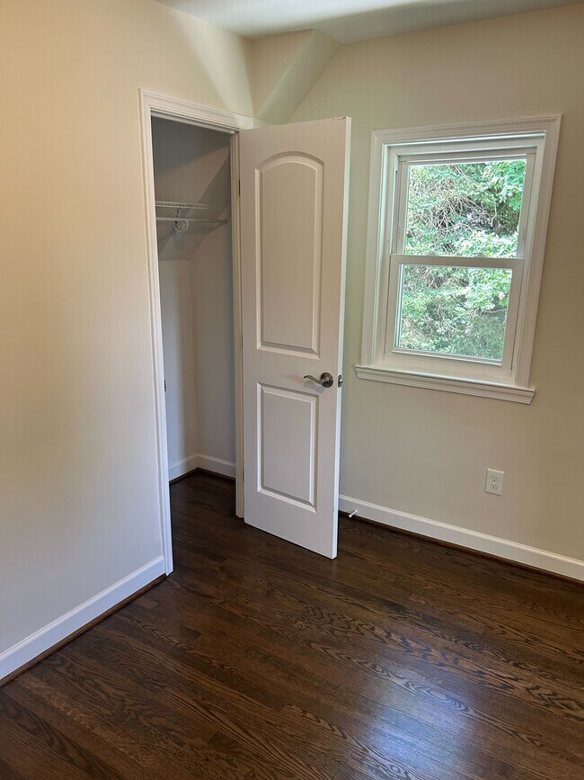 Foto del edificio - 2901 Kensington Blvd