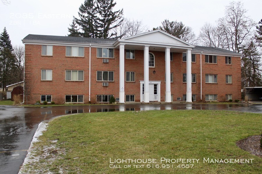 Primary Photo - 2085 Eastern Ave SE