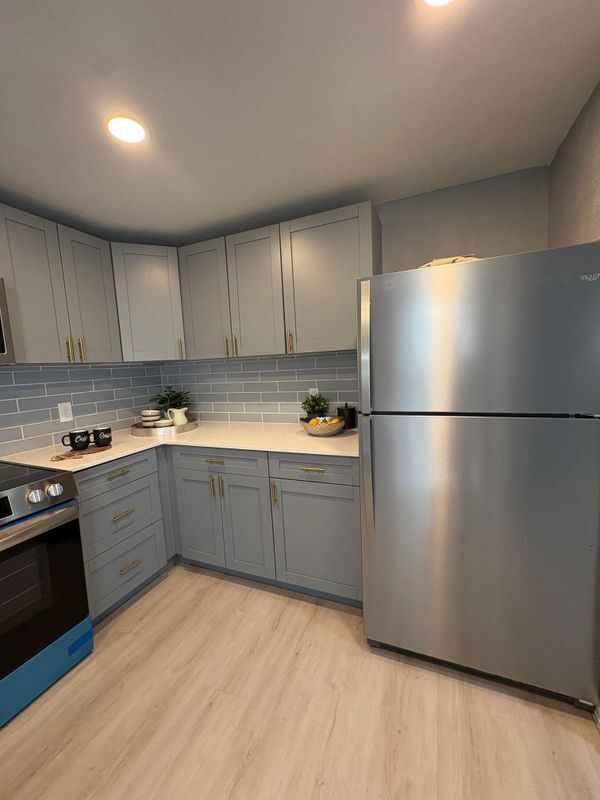 Foto del edificio - 3152 Belden Cir