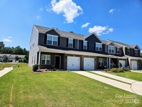Building Photo - 543 San Marco Dr