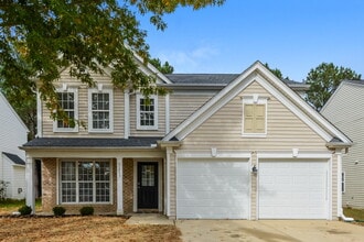 Building Photo - 5215 Little Sandy Dr