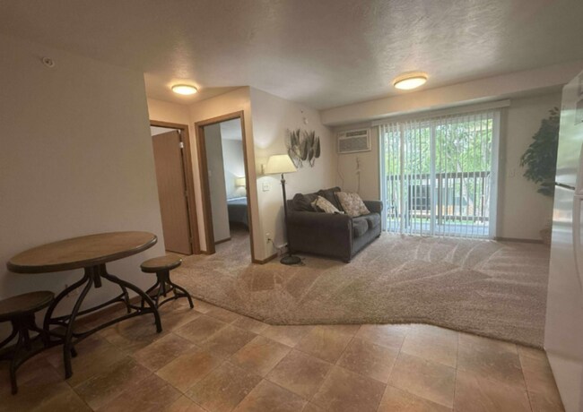 Foto del edificio - 1632 S Doodler Dr