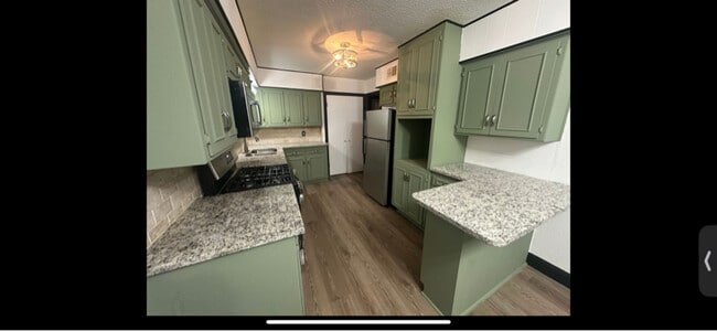 Building Photo - 7701 Janetta Dr