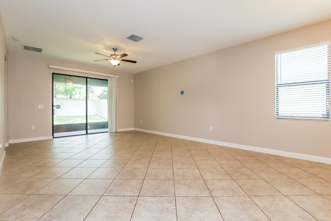 Building Photo - 10205 Count Fleet Dr