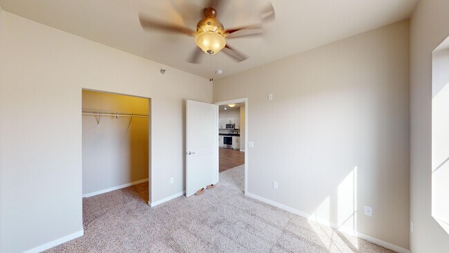 Bedroom - Marion Crossing Apartments