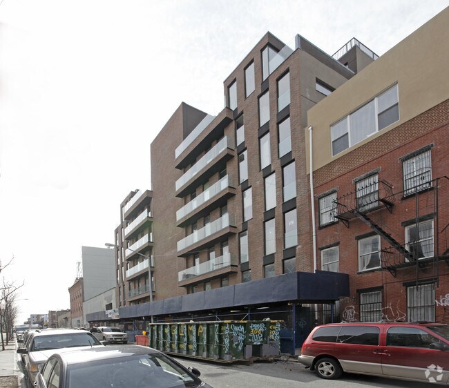 Foto del edificio - 50 N 1st St