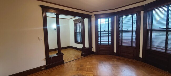 Foto del edificio - 49 Hudson Pl