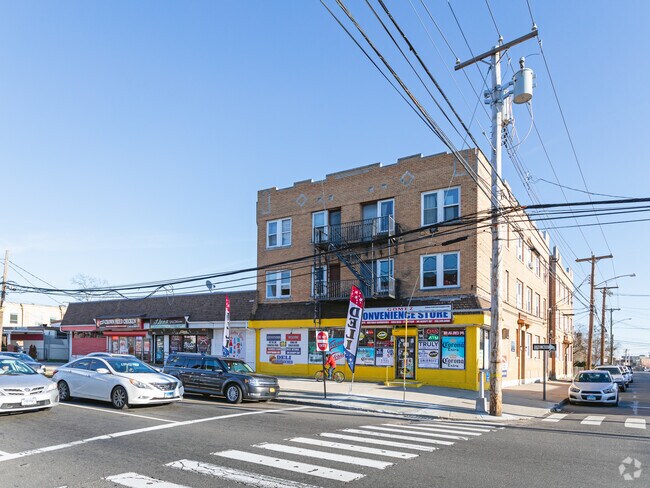 Building Photo - Berkshire Apartments