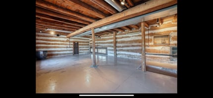 Building Photo - 17303 Rockfield Rd