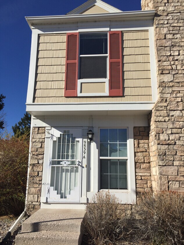 Foto principal - 9539 W Coal Mine Ave