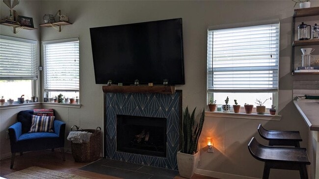 Building Photo - 5322 Summer Dr