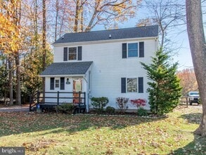 Building Photo - 112 Whisperwood Ln