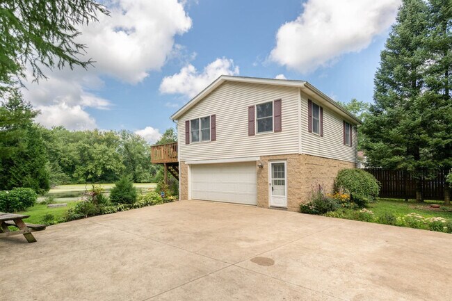 Foto del edificio - 4544 Erie Ave NW