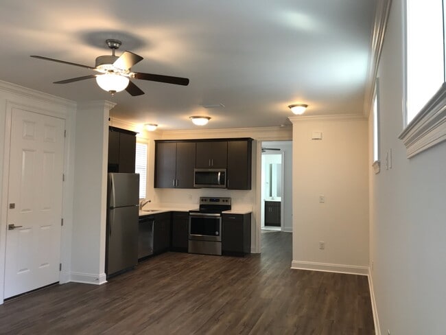 Building Photo - 311 Bailey Dr