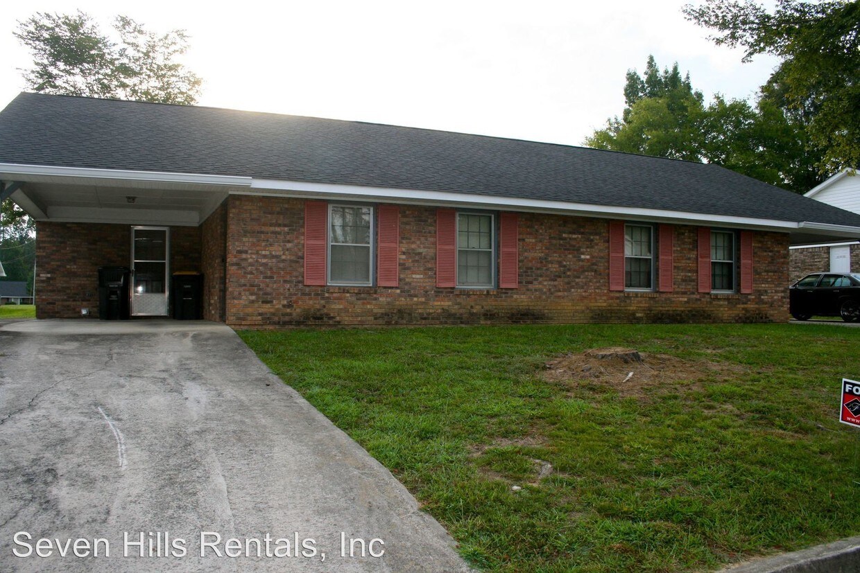 Primary Photo - 131 Williamson St