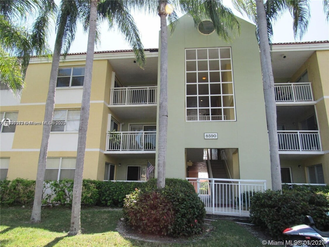 8590 SW 212th St Unit 307, Cutler Bay, FL 33189 Condo for Rent in