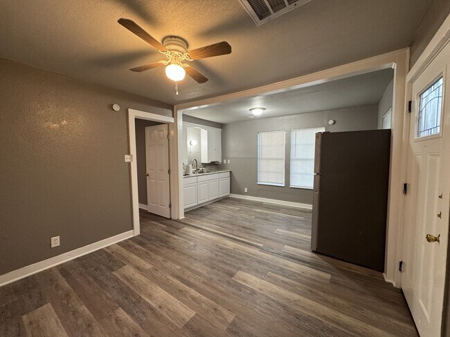 Foto del edificio - 413 Osage St