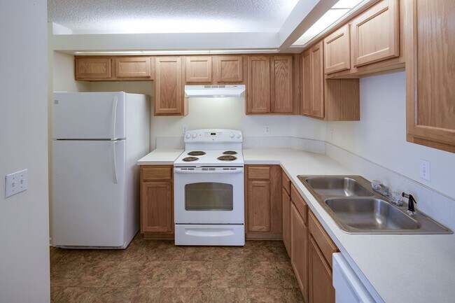 Building Photo - 401 Maggie Way