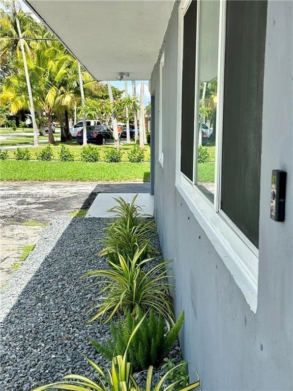 Foto del edificio - 1400 N Park Rd