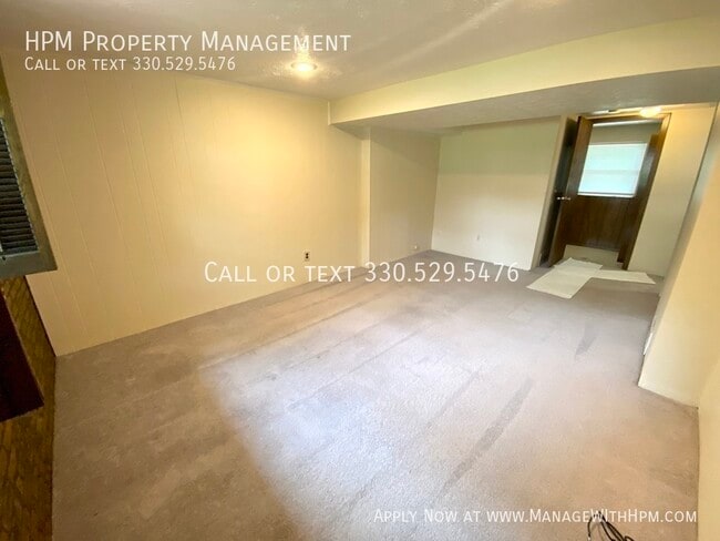 Building Photo - 1827 Thackeray Ave NW